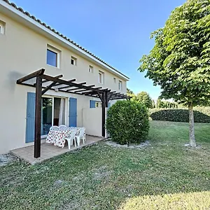 Casa De Provence Hébergement de vacances Saint-Saturnin-lès-Avignon